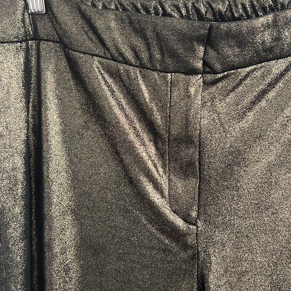 NWOT Joie Black and Gold Metallic wide leg trouser, Size 1x - Picture 2 of 7